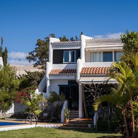 America - Seaviews, Private Pool&bbq * Playa de las Americas (Tenerife)